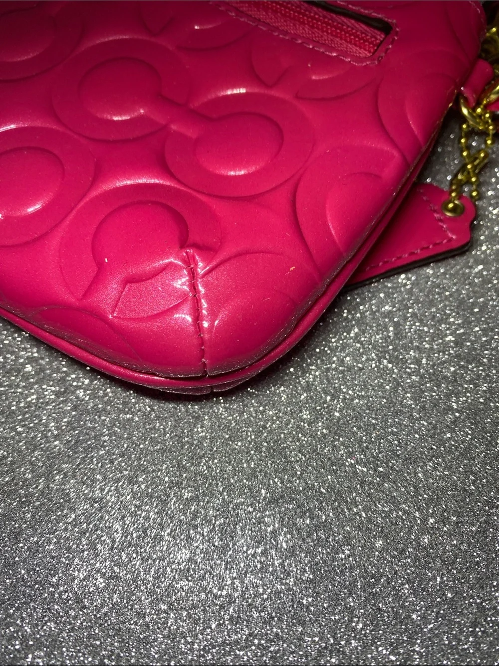 PEYTON OP ART EMBOSSED PATENT GO-GO WRISTLET